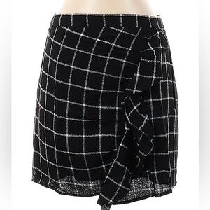 Madewell black plaid mini skirt with ruffle size 4
